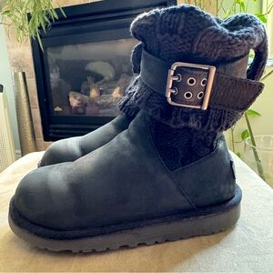 UGG Cassidee Black Leather Sweater Knit Boots with Buckle Size 2